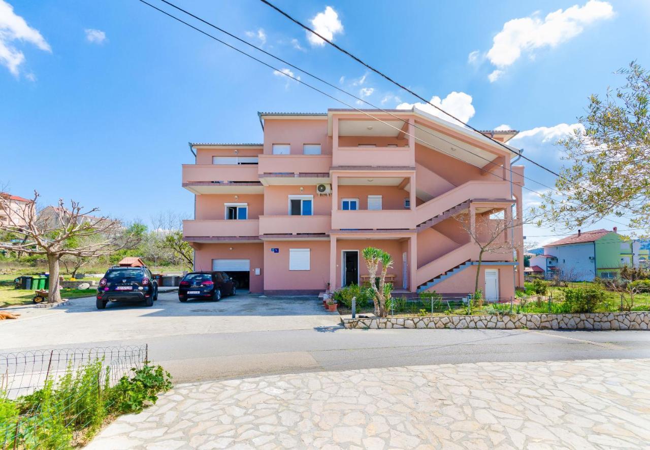 Apartments And Room Ljubica Lopar Luaran gambar