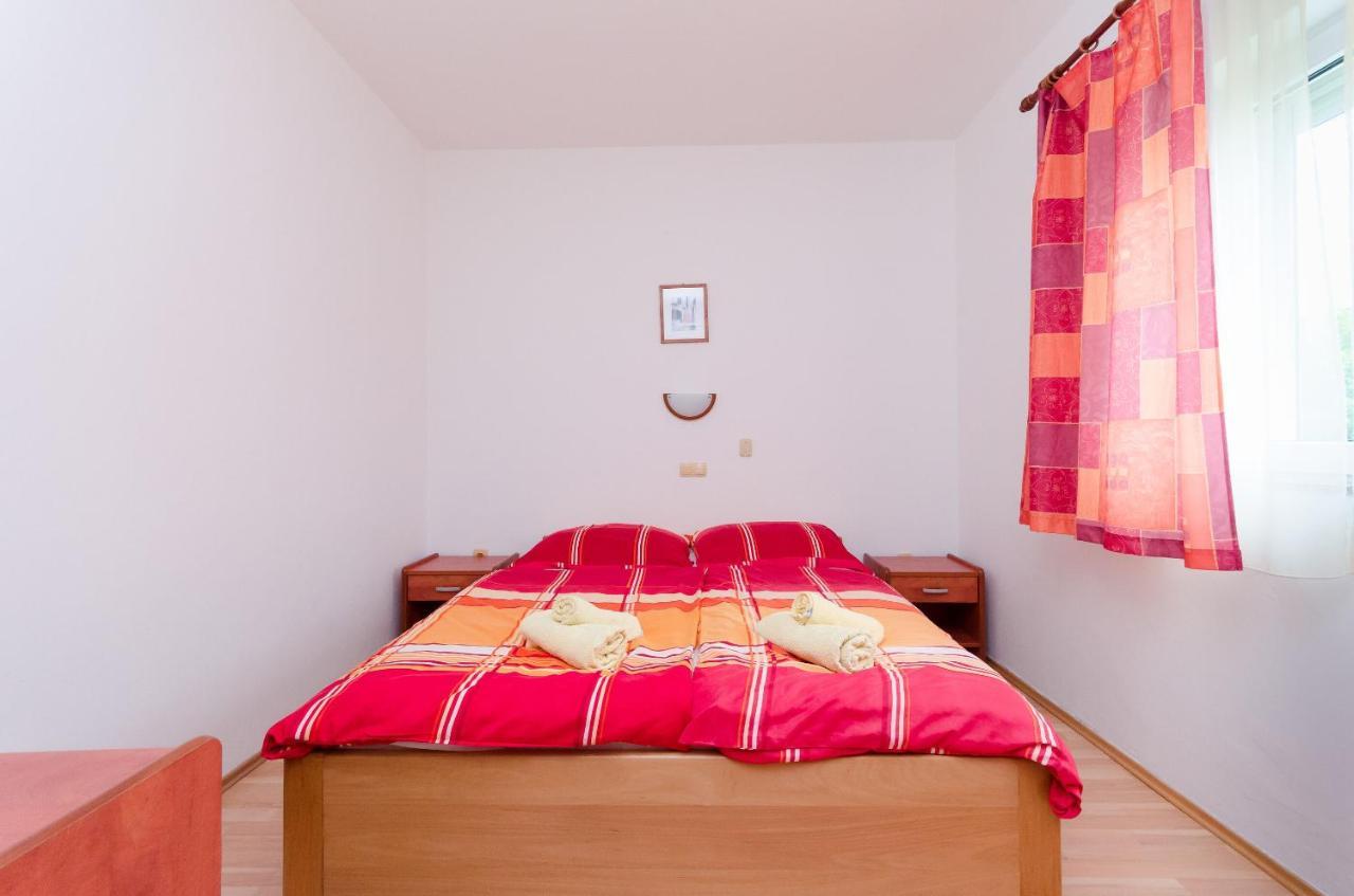 Apartments And Room Ljubica Lopar Luaran gambar