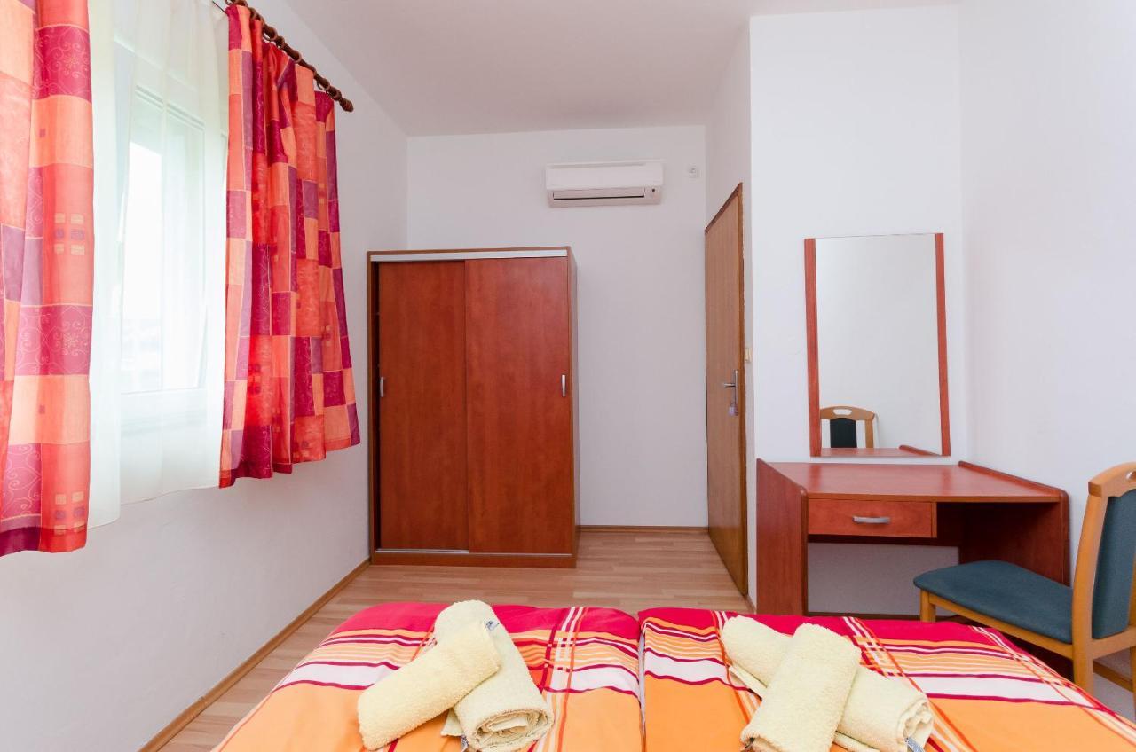 Apartments And Room Ljubica Lopar Luaran gambar
