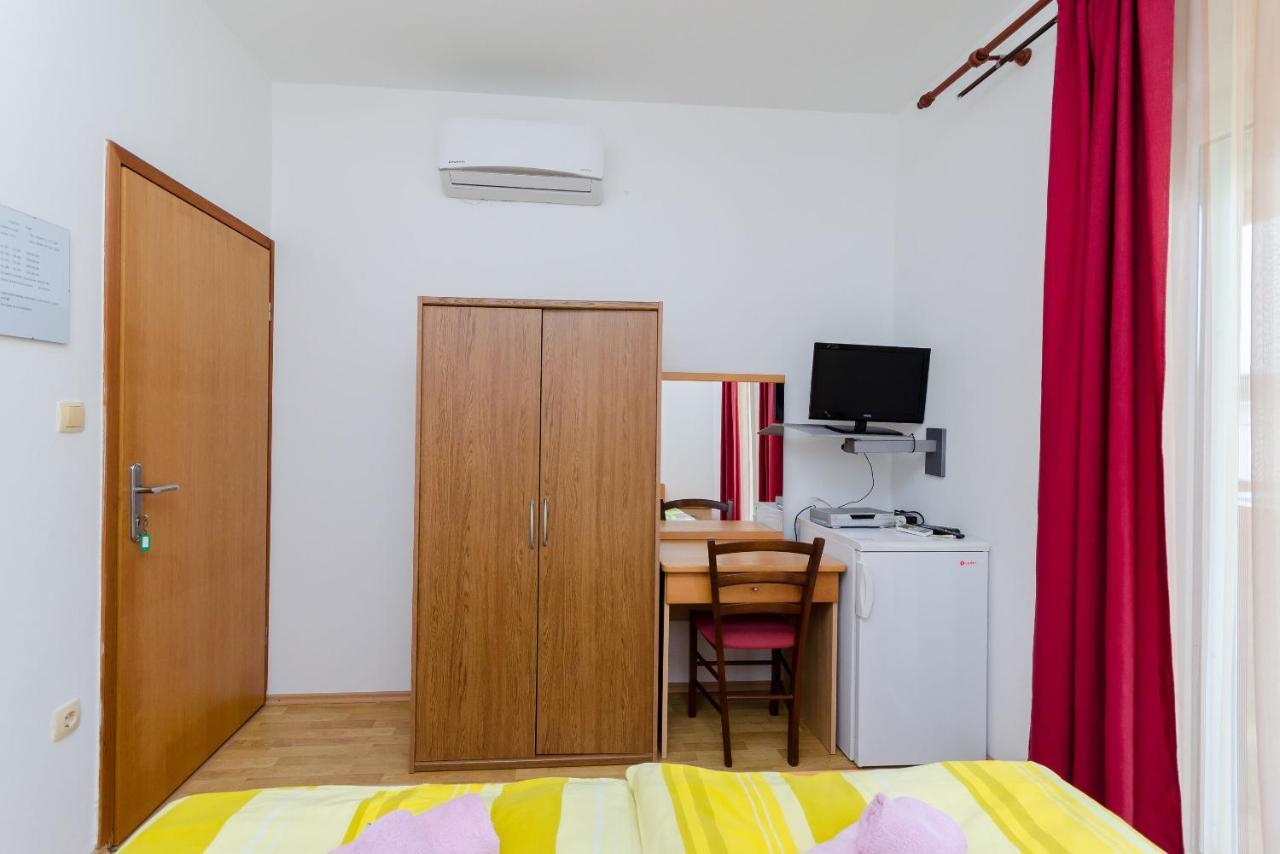 Apartments And Room Ljubica Lopar Luaran gambar